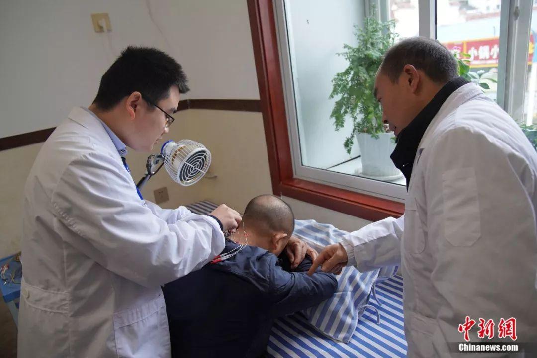 点击进入下一页