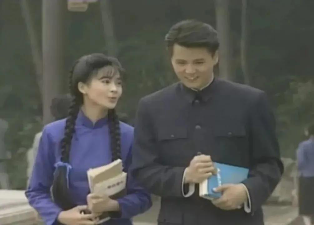 ��ͥ�򸾳�������Ϻ�����¥������18�꣬��ȴ��ɰ�����̫��