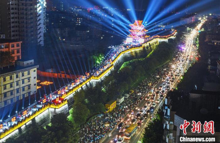 �㶫�����γ�ǽҹ���財������ ��