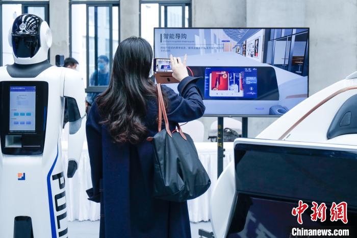 ��2023�꣬�ֶ�Ҫ�����Ϊ���нϸ߹���Ӱ���������ڶ����Ļ����˲�ҵ��չ�ߵأ������ҵ��ģ�ﵽ500��Ԫ(����ң���ͬ)���ֶ������ٷ���ͼ