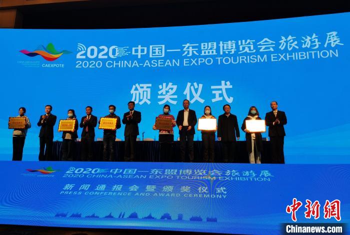 �й������˲���������չʵ��ó��Ǣ̸��3000��