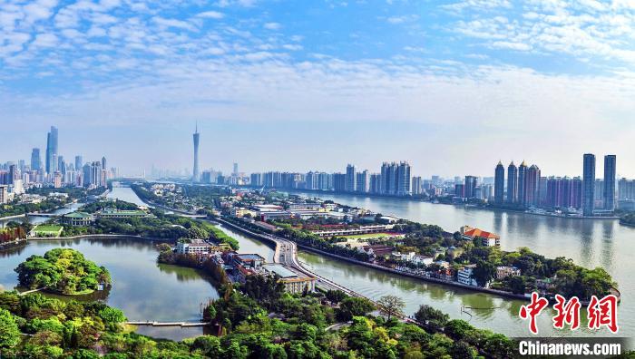 ר�ҽ������۰ġ�ʮ���塱ʱ�����조����������Ʒ��