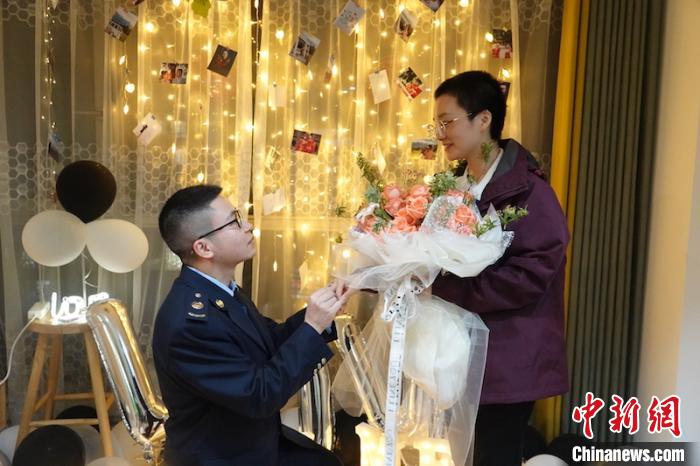 Ԭ�絥ϥ�����顣��Ԭ��ƽ ��