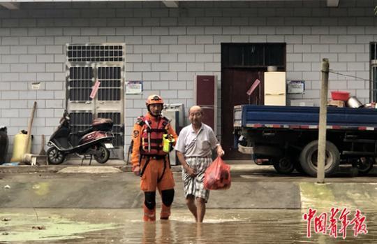 ����׷�ź�ˮ�ܣ�û��Ըð�գ�����Щ�±���������