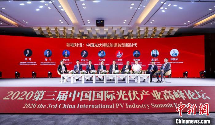 ͼΪ��̳�ֳ������췽��ͼ