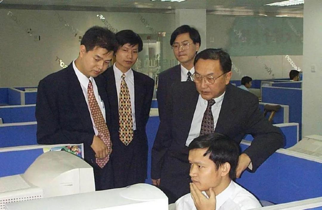 小米的下一个十年,雷军何去何从? 小米的下一个十年,雷军何去何从?