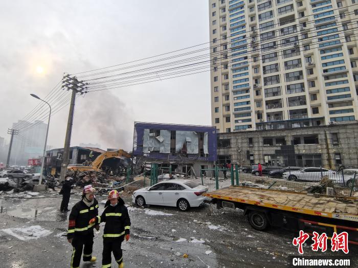 ͼΪ��ը�¹��ֳ�������ά ��