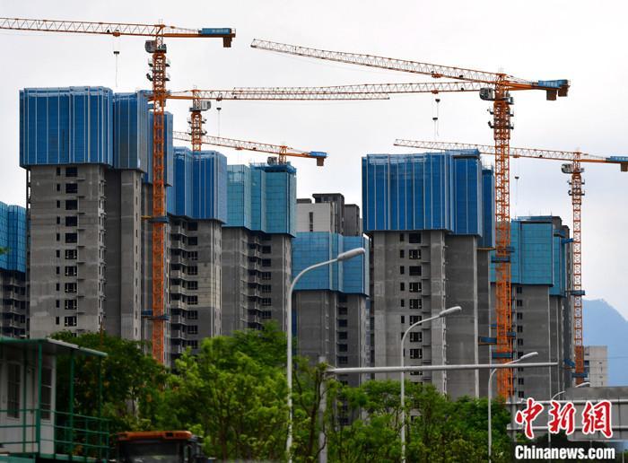 ����ͼ�����ڽ����еķ��ز�¥�̡� <a target='_blank' href='http://www.chinanews.com/'>������</a>���� �ű� ��