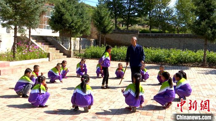 ͼΪʢ�������Źչ���ѧ�������������� ��