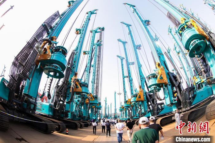 ɽ�����ܸ���װ����Ʒչʾ����ɽ�����ܹ�ͼ