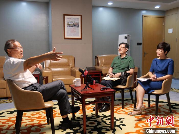 ���廪����<a target='_blank' href='http://www.chinanews.com/' >������</a>����ר�á������� ��