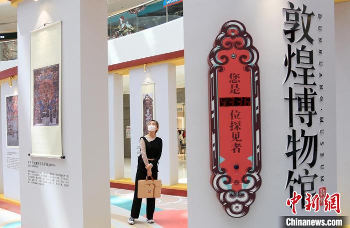 ǧ������硰��Ȧ�������ػ͡���ζ��Z����