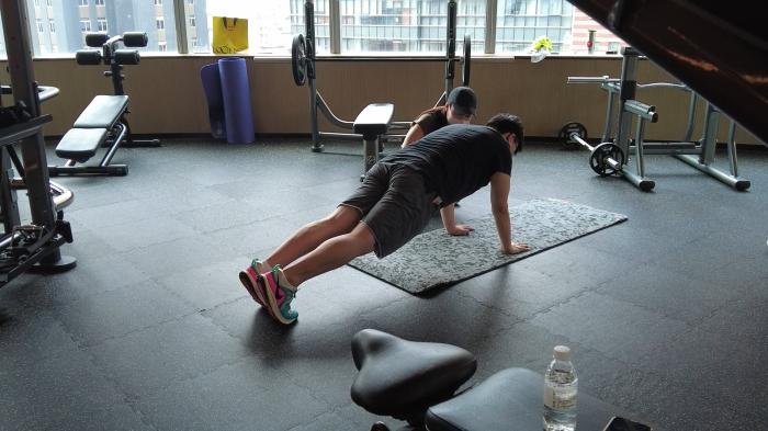 ���Ժ��ڶ������ܷ��߹�ͼ��