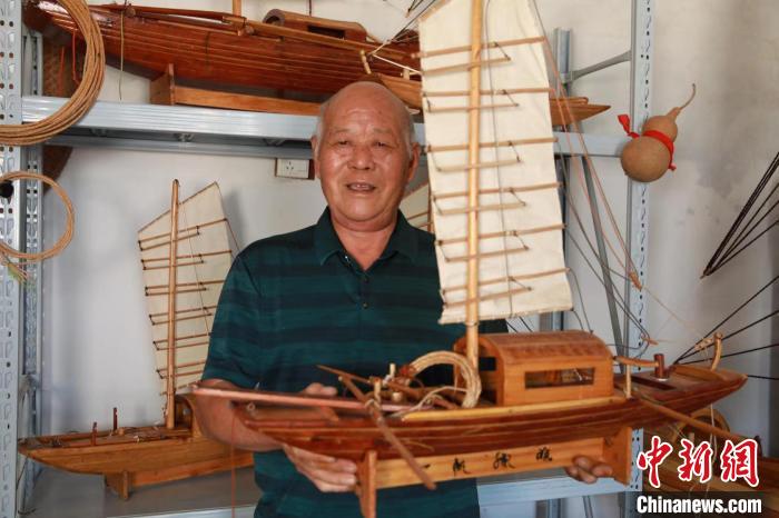 ��Զ��������ľ��ģ��ϸ�ڸ߶Ȼ�ԭ ���� ��