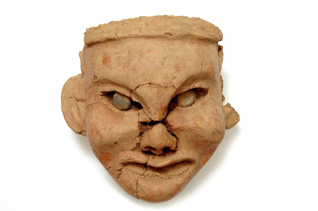 ţ������ַ������Ů��ͷ��