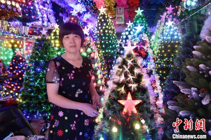 ����һ����չʾ�Ķ��ʥ�������������� ��