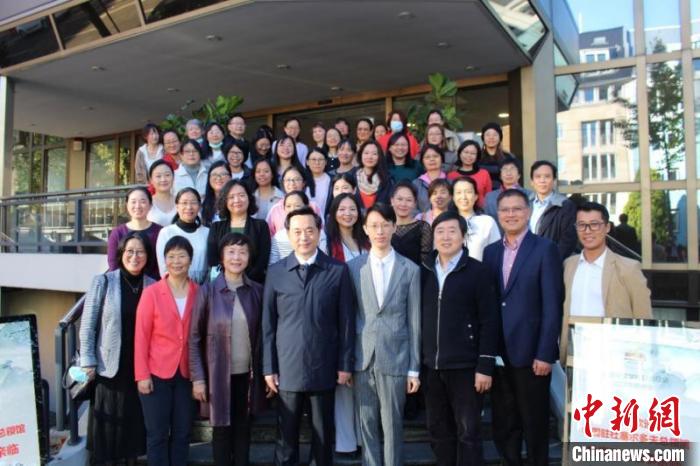 ȫ������ѧУ�����ܻ�2022��Ƚ��л��ٿ�