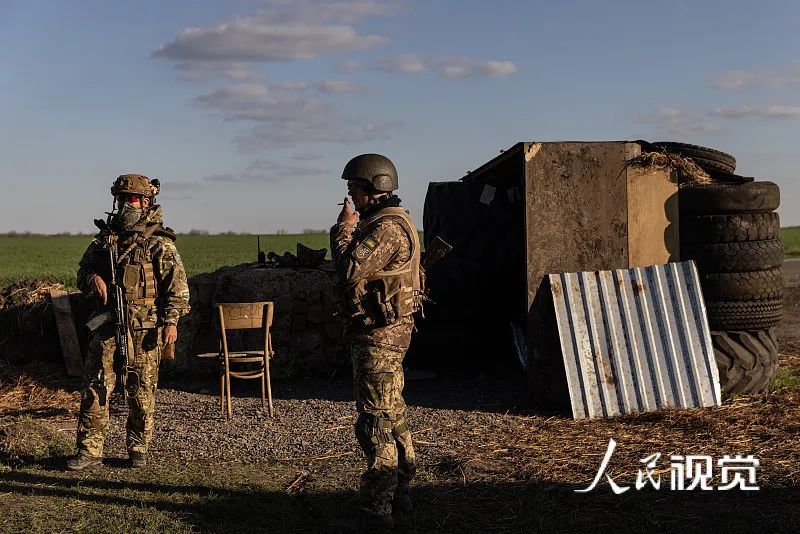 ����ʱ��2022��4��27�գ��ڿ��������ǲ����������ڿ���ʿ����ǰ�����������ͼԴ�������Ӿ�