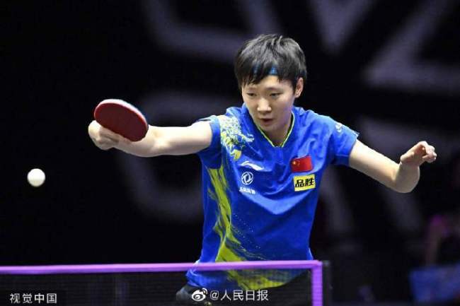 ף�أ����������յϰ���Ů�����Ǿ�