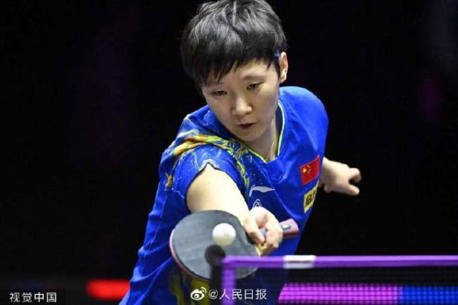 ף�أ����������յϰ���Ů�����Ǿ�