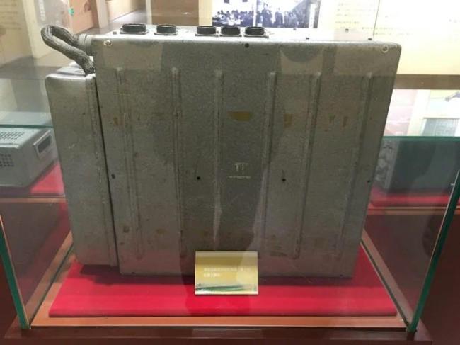 ��SSS-1���й���һ�������з������Ļ��ػ�ؼ����