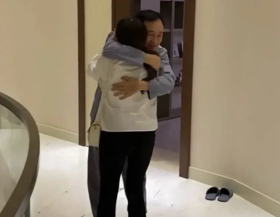 ����̹ͨɹ���͸��׵ļ��泡����