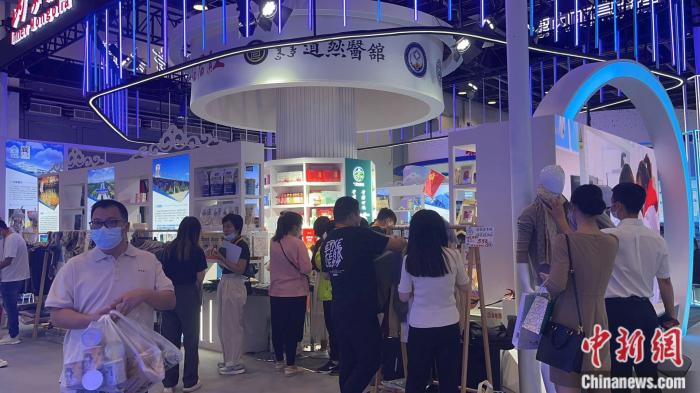 �ο��ڷ�ó������ѡ��� <a target='_blank' href='/' >������</a>���� ������ ��