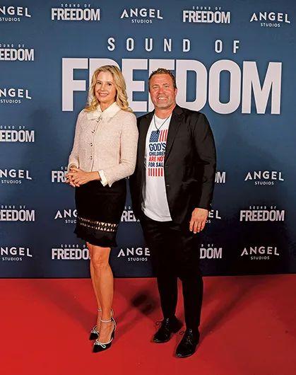 ��2023��6��28�գ�Ů�����������󣩺Ͱ����£��ң���ϯ������֮������ӳ��