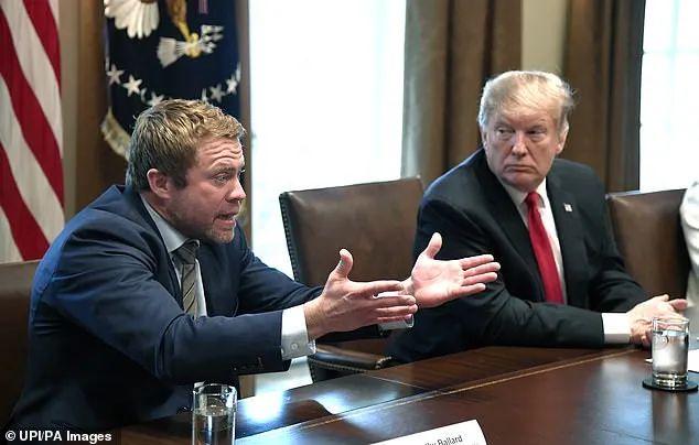 �������գ��ң��Ͱ�����ͬʱ�μ�O.U.R�����еĻ��