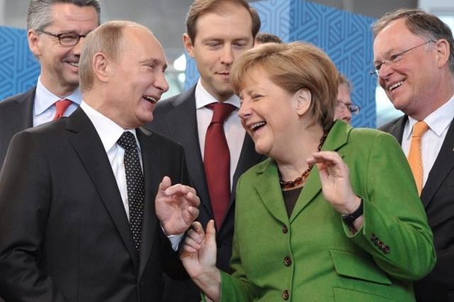 Ĭ�˶����ڲ�����˵��ǰ�Բ�����һ��Ӣ������һ��