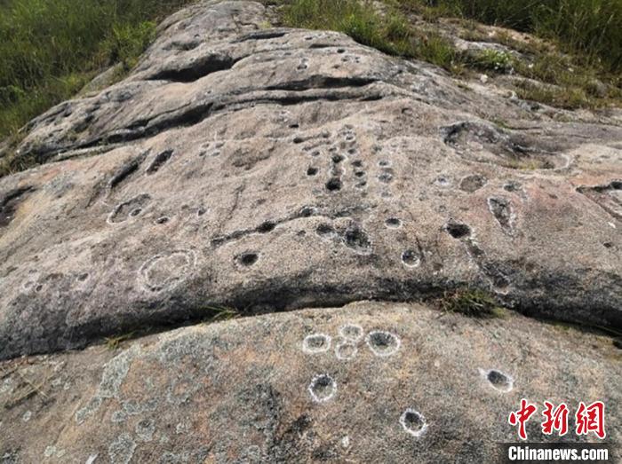 ͼΪ�����������ڷ��ֵ��һ���(����ͼ) ���������￼���о��� ��