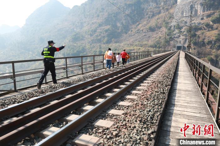 ˼����Ȱ�����Ŵ���ʱ���š�������ϼ ����