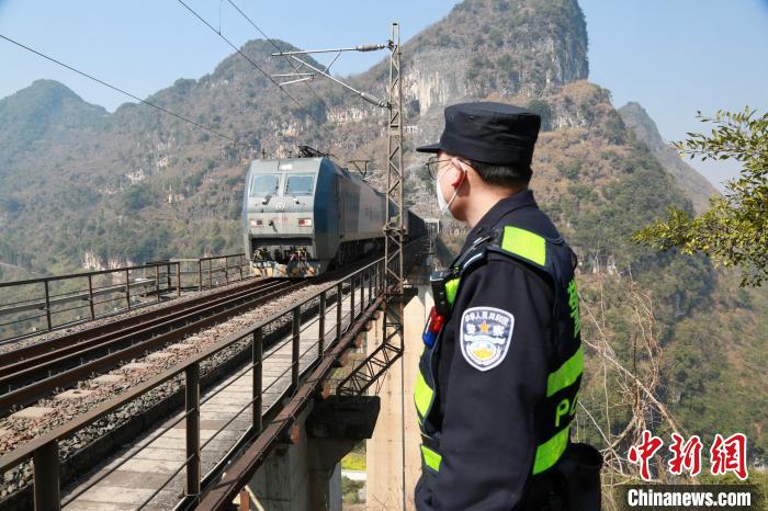 ˼�����ػ��г�ͨ����ˮ�Ӵ��š�������ϼ ��