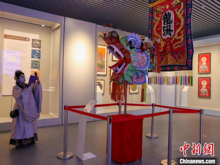 ͼΪ��н���ഫ ���������������屣���ɹ�չ����������ۿ� �ų� ��